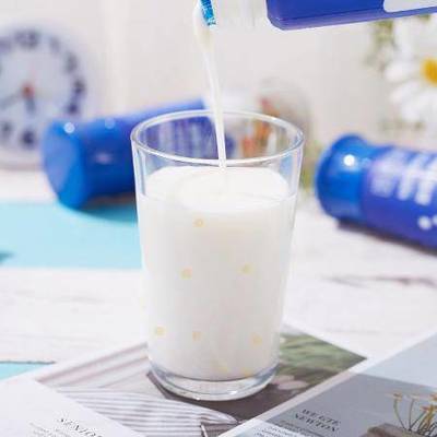 黄桃酸奶与草莓酸奶 进口奶源与乳酸菌的美味邂逅
